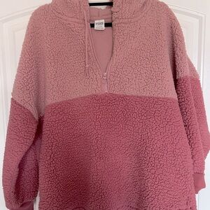 Pink hoodie 2 tone pinks 1/2 zip rarely used